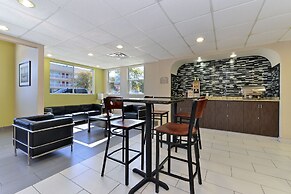 Microtel Inn & Suites by Wyndham Ft. Worth North/At Fossil