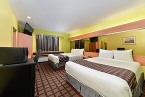 Microtel Inn & Suites by Wyndham Ft. Worth North/At Fossil