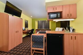 Microtel Inn & Suites by Wyndham Ft. Worth North/At Fossil