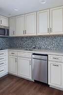 The Atlantic Suites on the Ave