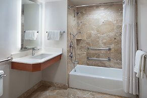 The Atlantic Suites on the Ave