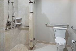 The Atlantic Suites on the Ave