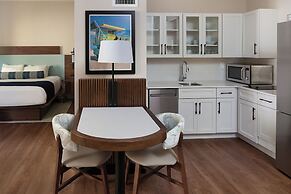 The Atlantic Suites on the Ave