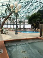 Wildwood Inn Tropical Dome & Theme Suites