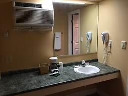 Wildwood Inn Tropical Dome & Theme Suites