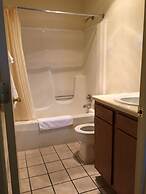 Wildwood Inn Tropical Dome & Theme Suites