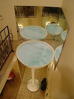 Wildwood Inn Tropical Dome & Theme Suites