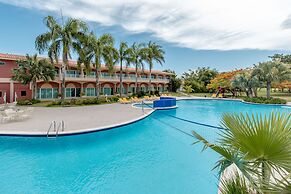 Hodelpa Garden Suites Golf & Convention Center