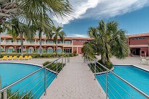 Hodelpa Garden Suites Golf & Convention Center