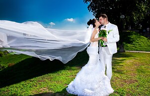 Hodelpa Garden Suites Golf & Convention Center