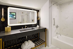 Hayes Mansion, San Jose - Curio Collection by Hilton