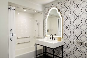 Hayes Mansion, San Jose - Curio Collection by Hilton