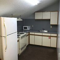 AmeriVu Inn & Suites