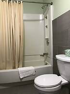 AmeriVu Inn & Suites