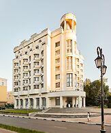 Oktyabrskaya Hotel
