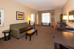 Holiday Inn Express & Suites Jacksonville Airport by IHG