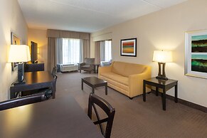 Holiday Inn Express & Suites Jacksonville Airport by IHG