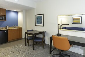 Holiday Inn Express & Suites Jacksonville Airport by IHG