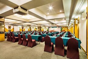 Bangkok Palace Hotel