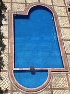 Bangkok Palace Hotel