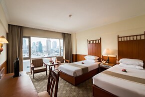 Bangkok Palace Hotel