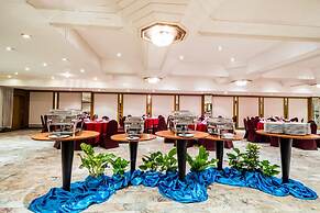 Bangkok Palace Hotel