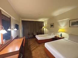 Bangkok Palace Hotel