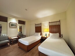 Bangkok Palace Hotel
