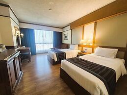 Cholchan Pattaya Beach Resort