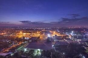 Cholchan Pattaya Beach Resort