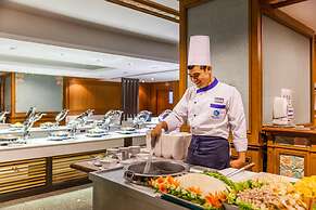 Cholchan Pattaya Beach Resort