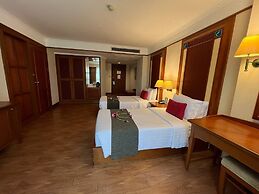 Cholchan Pattaya Beach Resort