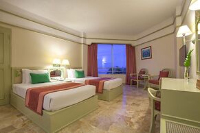 Cholchan Pattaya Beach Resort