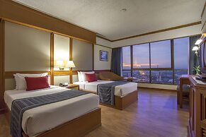 Cholchan Pattaya Beach Resort