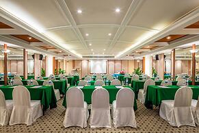 Cholchan Pattaya Beach Resort