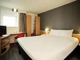 Hôtel ibis Orly Chevilly Tram 7