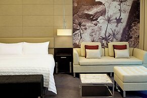 Le Meridien Al Aqah Beach Resort