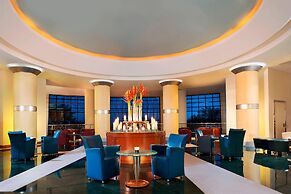 Le Meridien Al Aqah Beach Resort