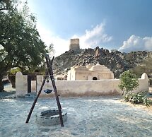 Le Meridien Al Aqah Beach Resort