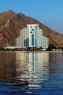 Le Meridien Al Aqah Beach Resort
