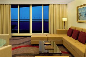 Le Meridien Al Aqah Beach Resort