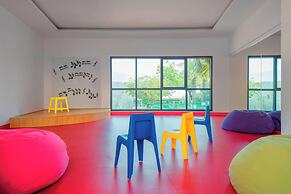 Le Meridien Al Aqah Beach Resort