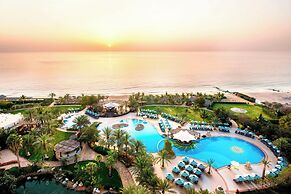 Le Meridien Al Aqah Beach Resort