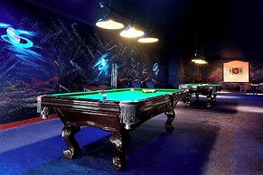 Le Meridien Al Aqah Beach Resort