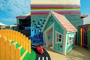 Le Meridien Al Aqah Beach Resort