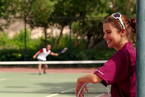 Le Meridien Al Aqah Beach Resort