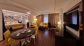 Hotel Royal Orchid Bangalore