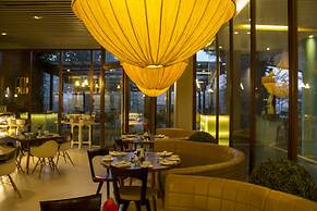 Hotel Royal Orchid Bangalore