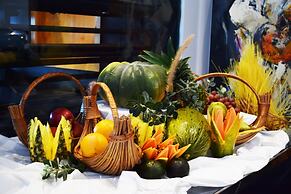 Madeira Regency Cliff