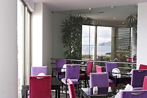 Madeira Regency Cliff